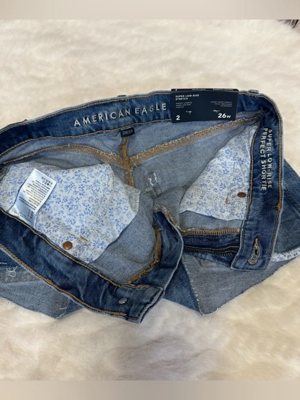 American Eagle AE Stretch Super Low-Rise Denim Perfect Shortie 
Medium Indigo - Picture 7 of 7